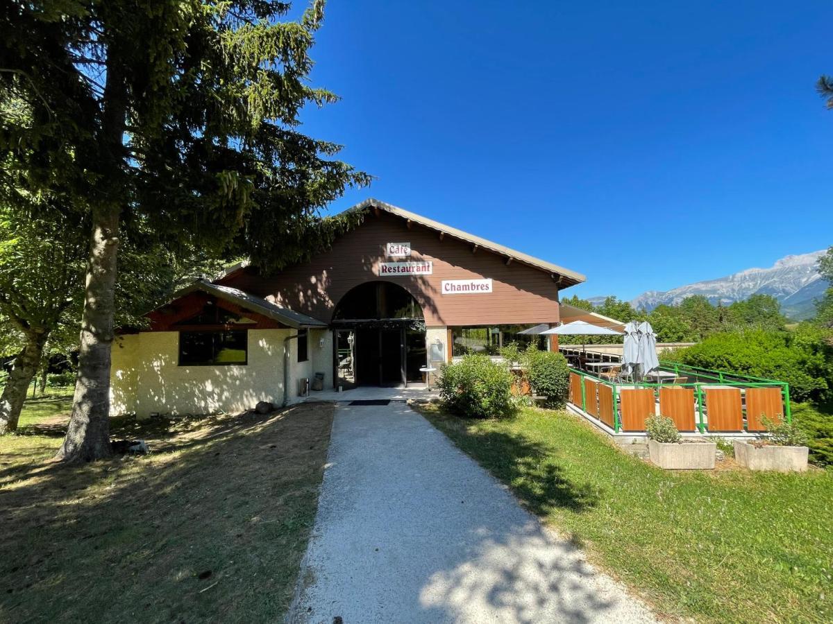 Logis Le Chalet Saint-Maurice-en-Trieves Екстер'єр фото