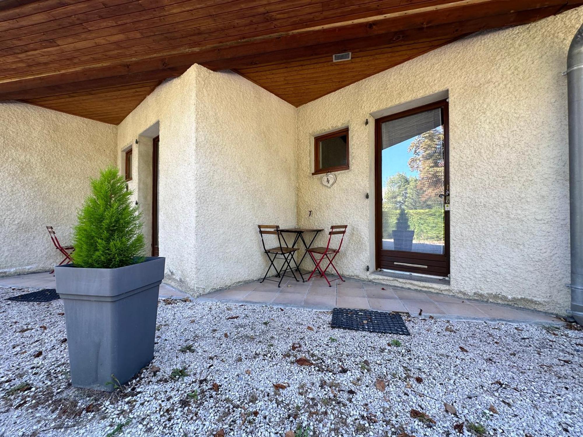 Logis Le Chalet Saint-Maurice-en-Trieves Екстер'єр фото