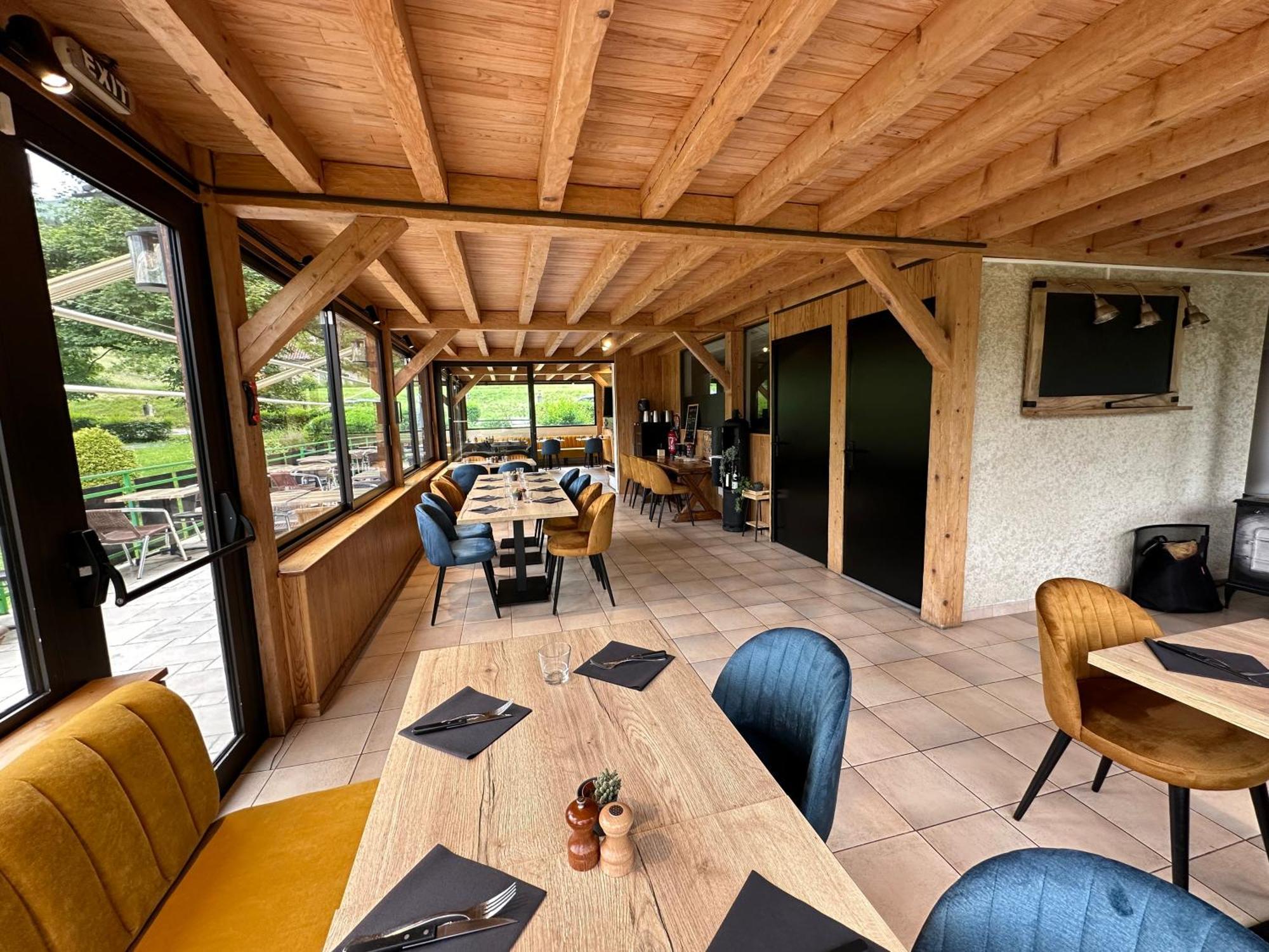 Logis Le Chalet Saint-Maurice-en-Trieves Екстер'єр фото